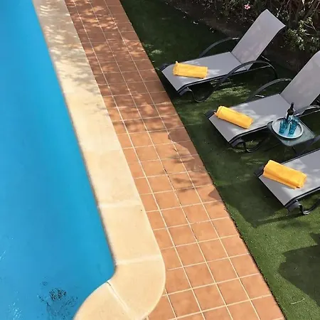 Golf Course With Private Heated Pool *