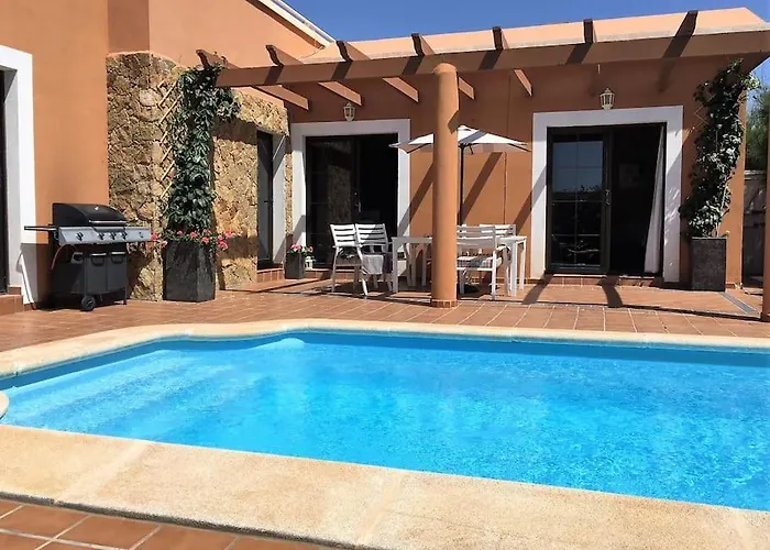 Golf Course With Private Heated Pool קוסטה דה אנטיגואה