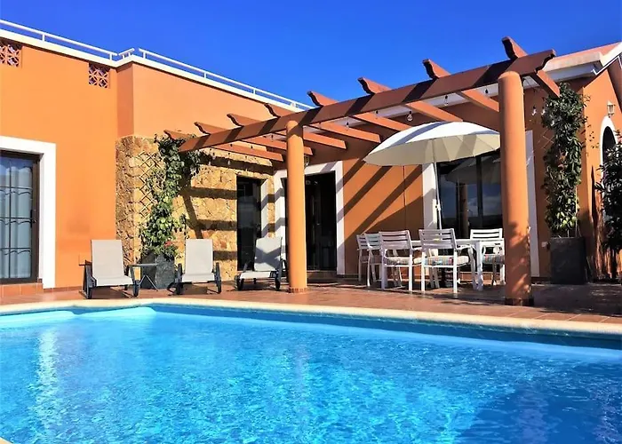 Golf Course With Private Heated Pool קוסטה דה אנטיגואה